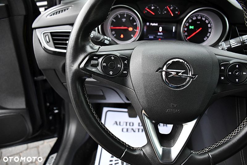 Opel Astra 1.4 Turbo Start/Stop Innovation - 17