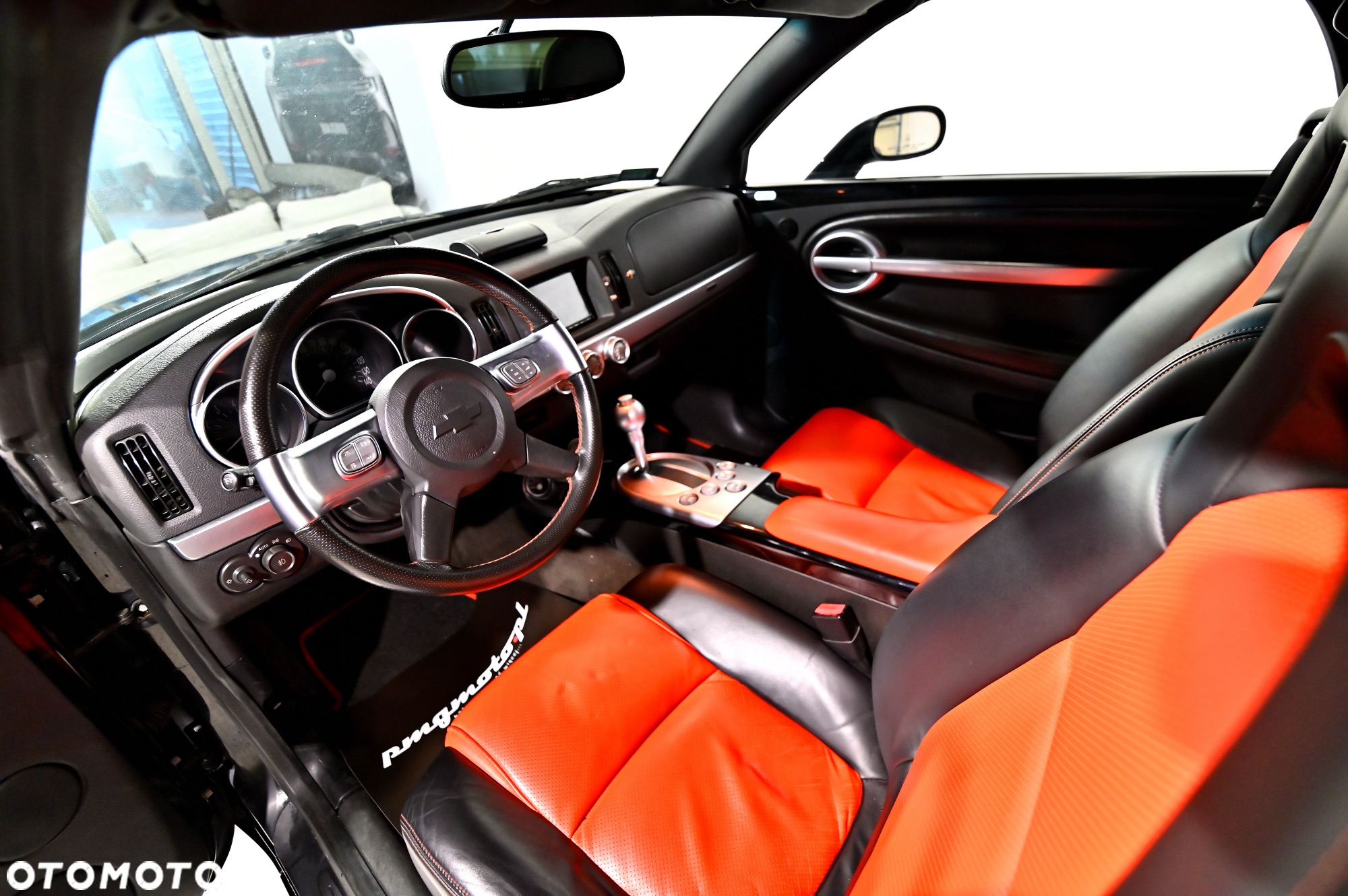 Chevrolet SSR - 21