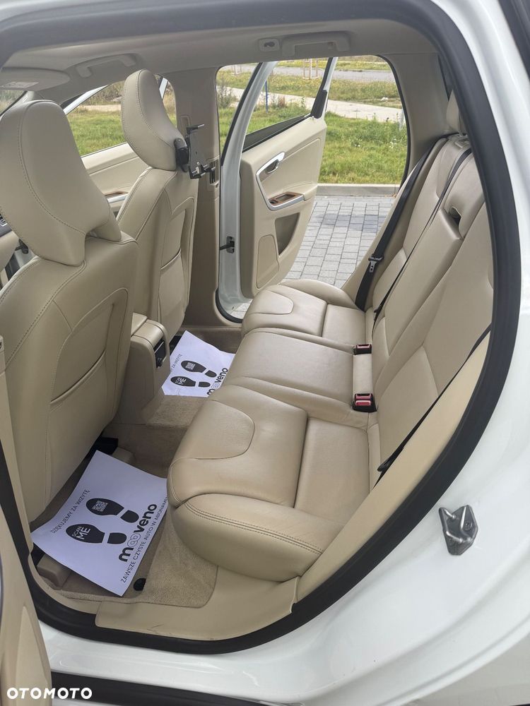 Volvo XC 60 D4 AWD Summum - 18