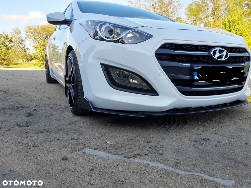 Hyundai i30 blue 1.4 Classic - 1