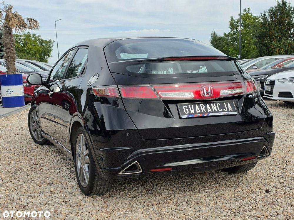 Honda Civic 1.8 Sport - 13
