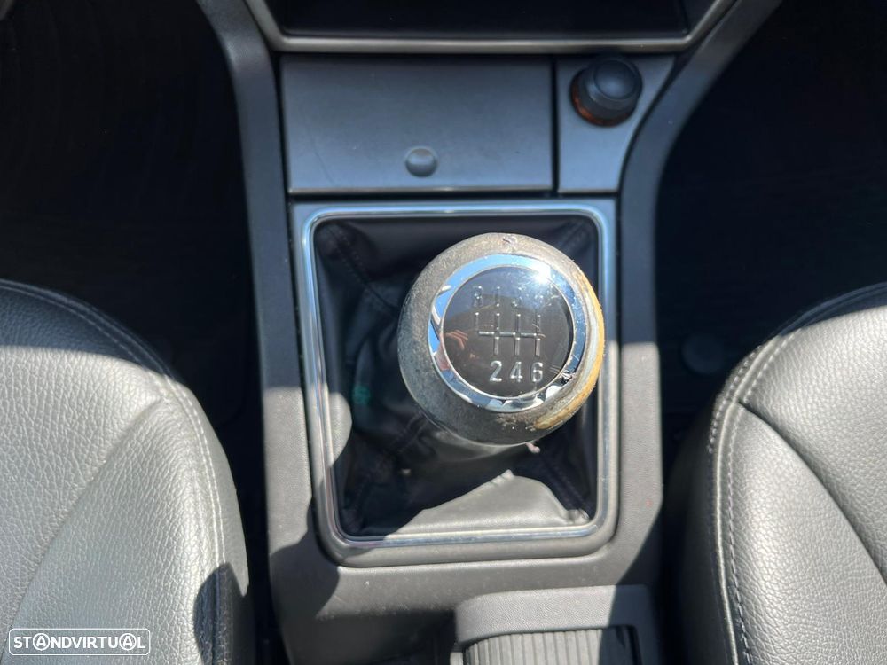 Opel Vectra 1.9 CDTI Executive - 22