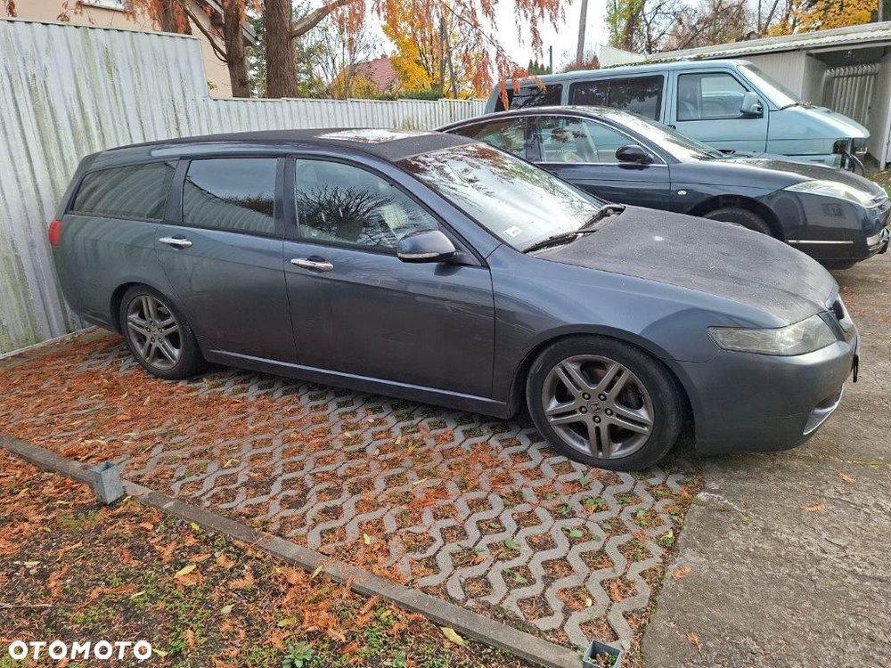 Honda Accord - 2
