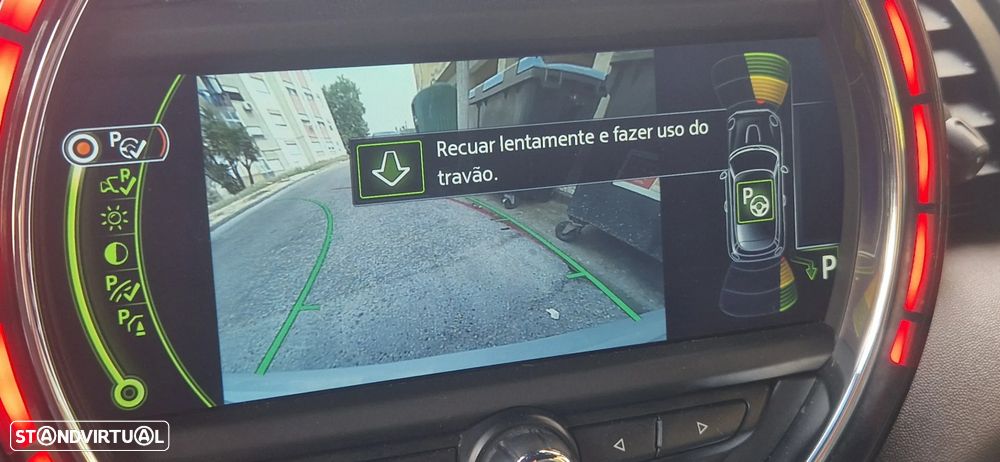 MINI 3 Portas Cooper D 60 Years Chili - 22