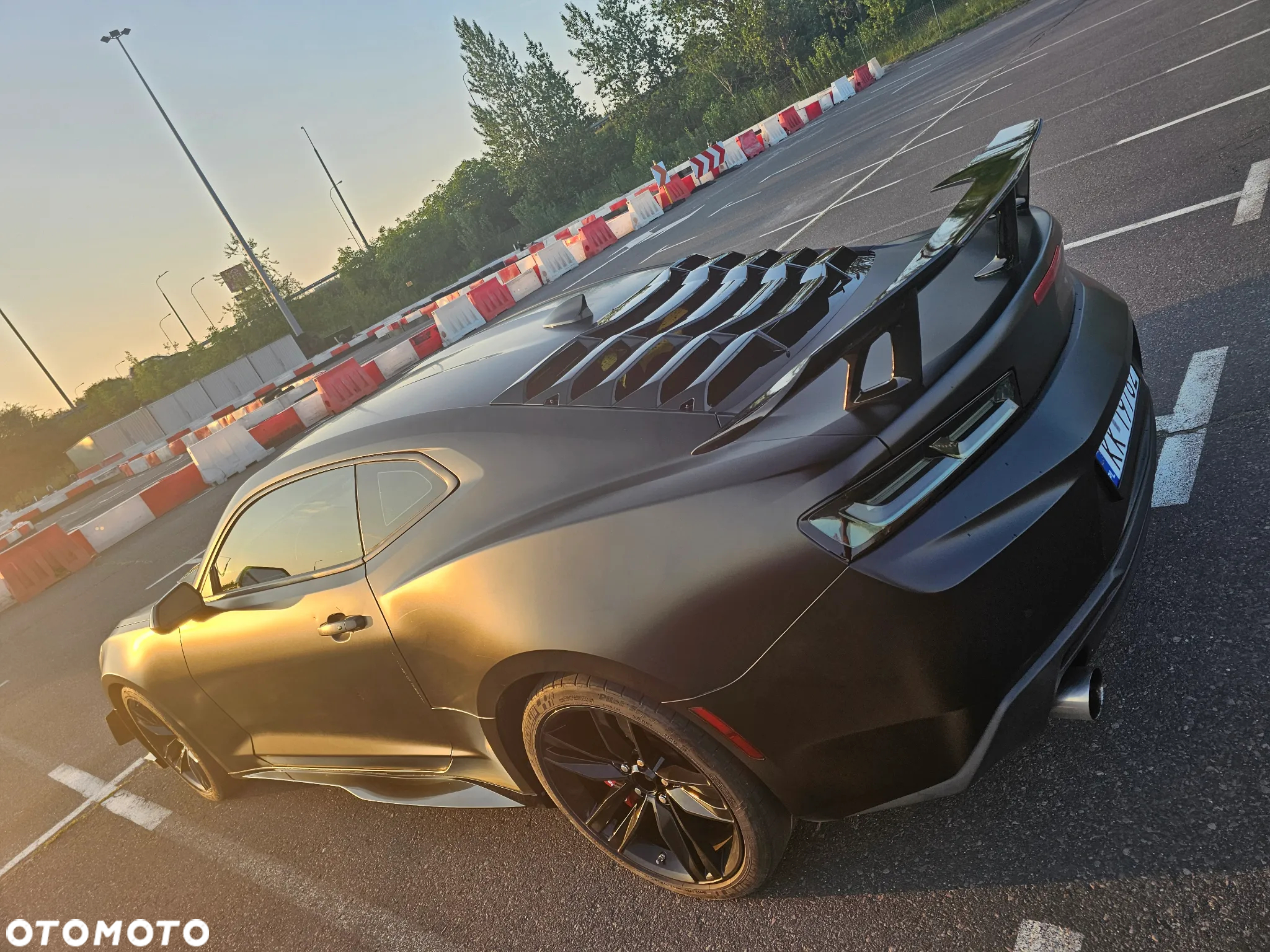 Chevrolet Camaro Coupe 6.2 V8 - 9