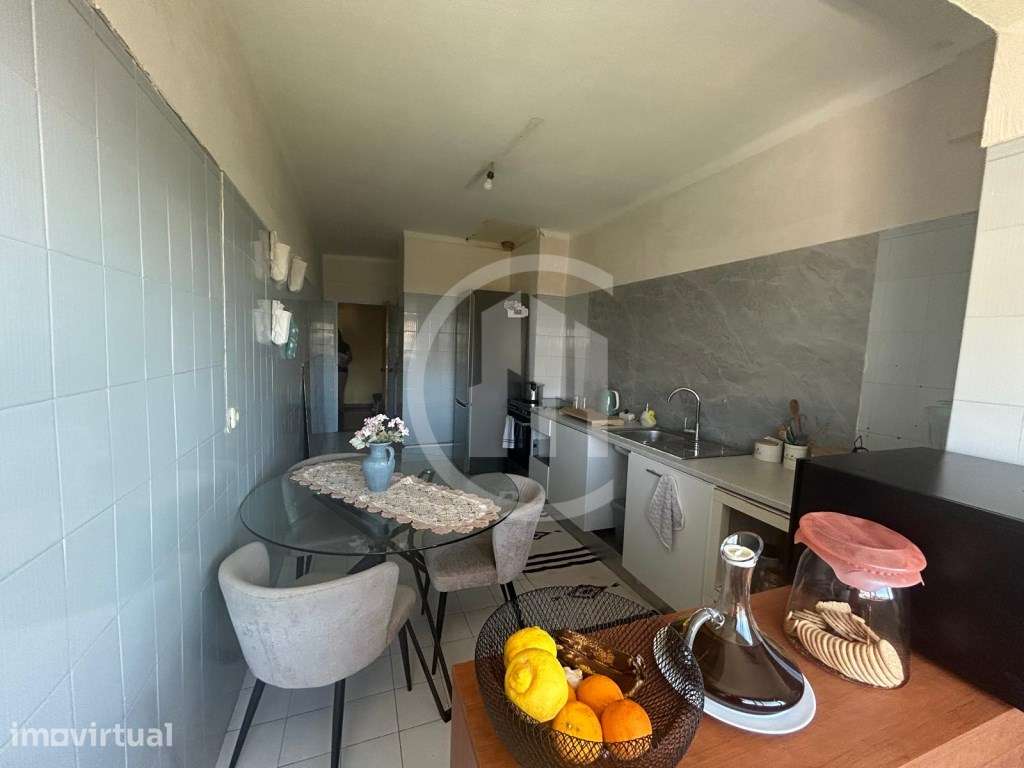 Apartamento T2 - Penedos Altos | 4.º Andar - Grande imagem: 5/12
