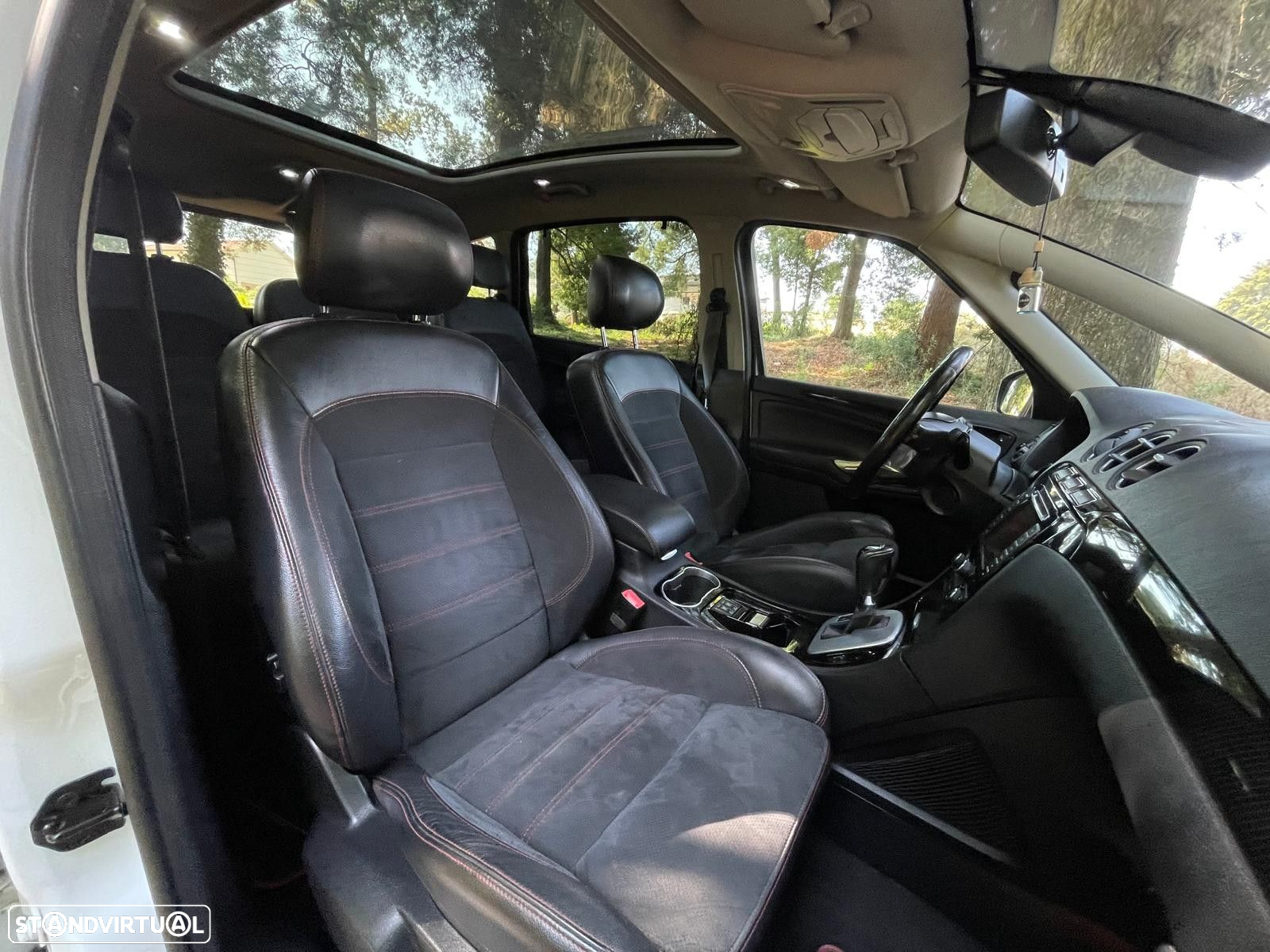 Ford S-Max 2.0 TDCi Titanium 7L Aut. - 30