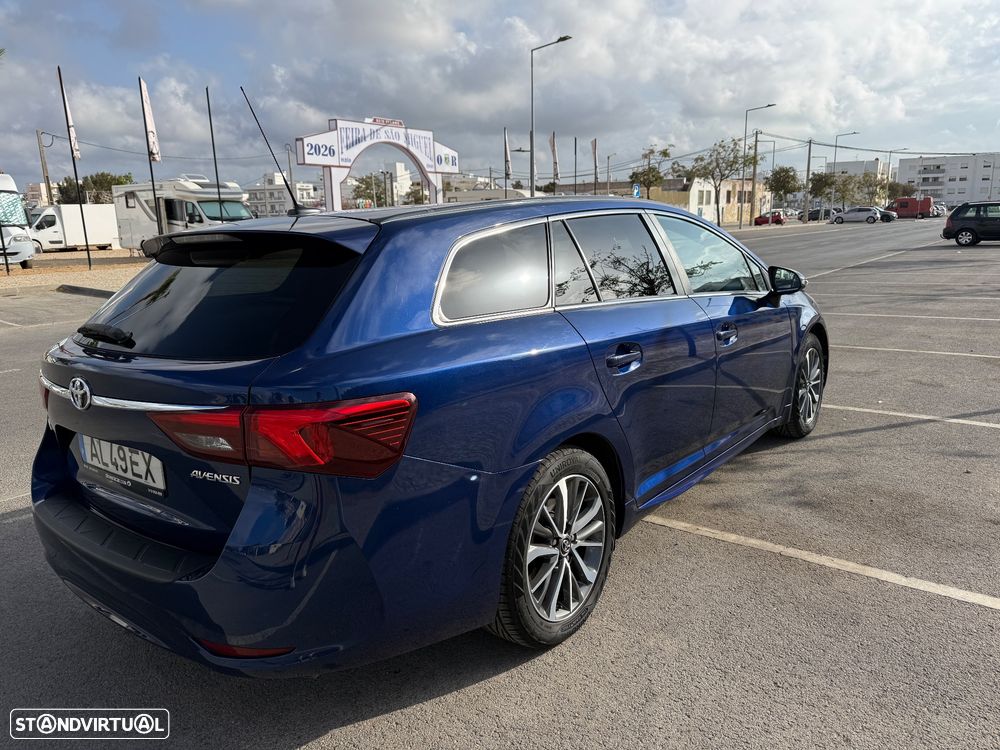 Toyota Avensis Touring Sports 1.6 D-4D Luxury+GPS - 5