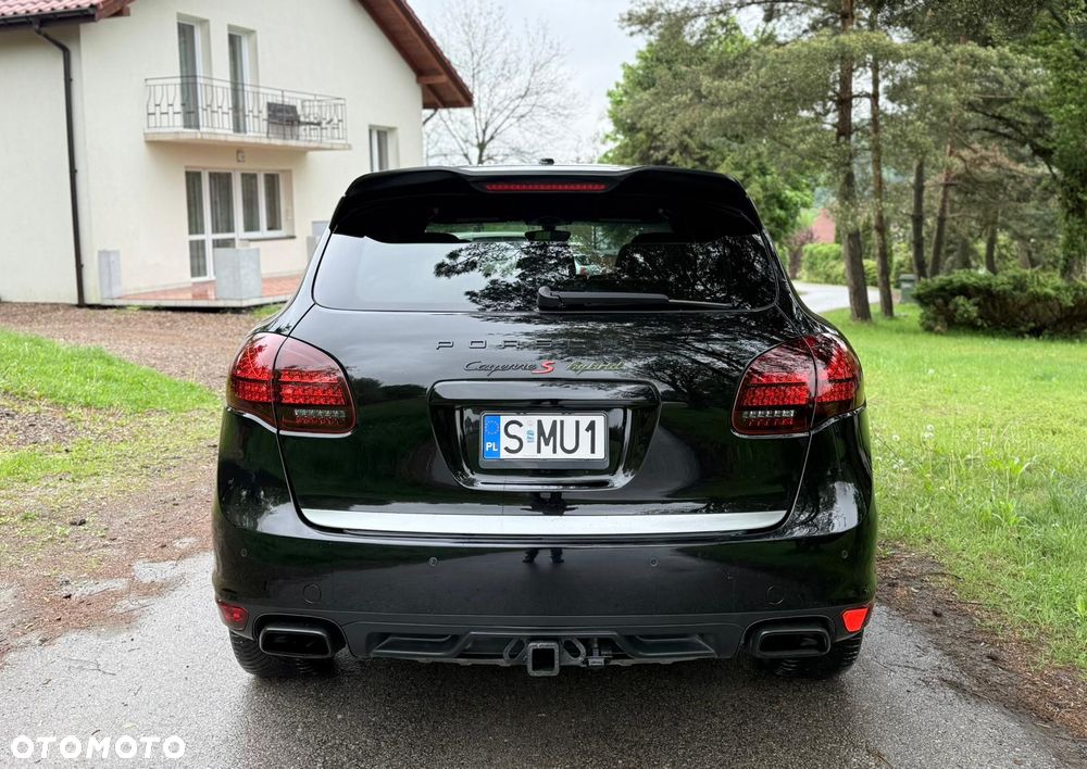 Porsche Cayenne - 9