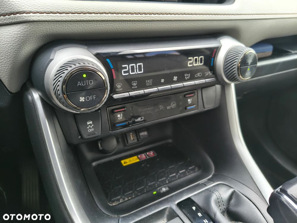 Toyota RAV4 2.5 Hybrid Executive 4x4 - 17