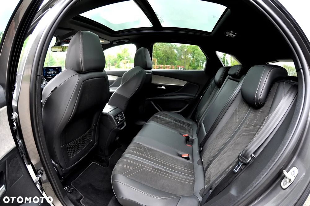Peugeot 3008 1.5 BlueHDi GT S&S - 23