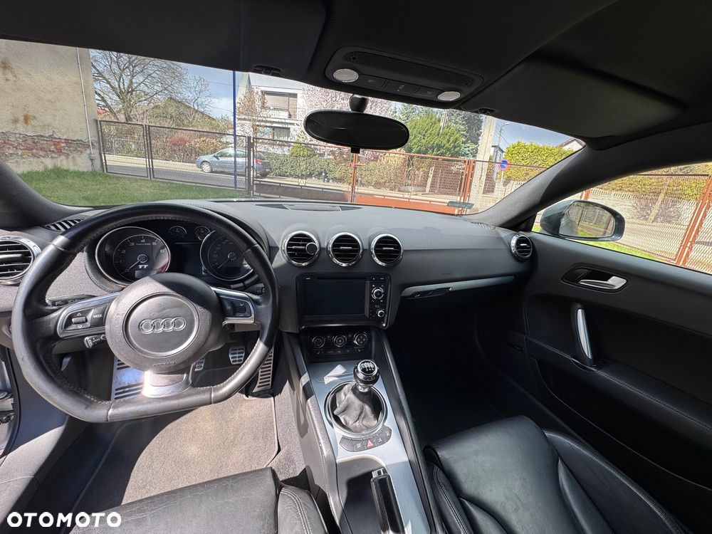 Audi TT Coupé - 17