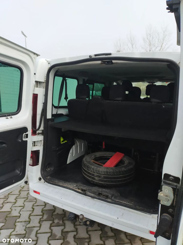 Opel Vivaro - 9