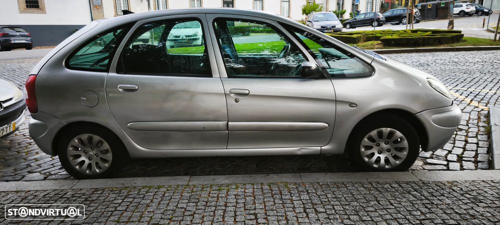 Citroën Xsara Picasso 1.6 Exclusive - 3