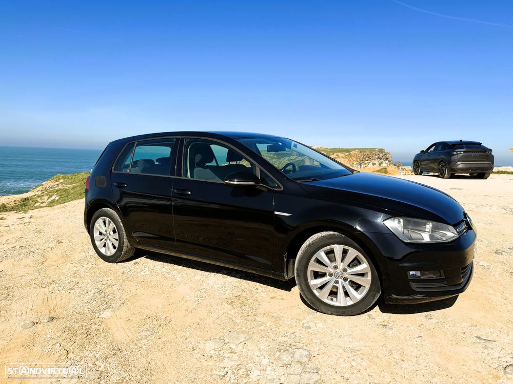 VW Golf 1.6 TDi BlueMotion Confortline - 4
