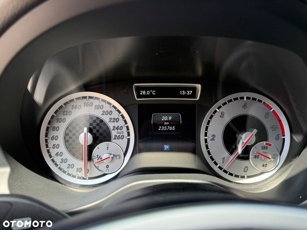 Mercedes-Benz Klasa A 200 CDI - 6