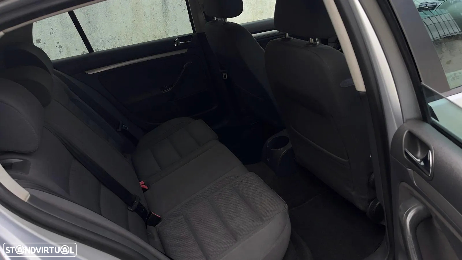 VW Golf 2.0 TDi GT Sport - 11
