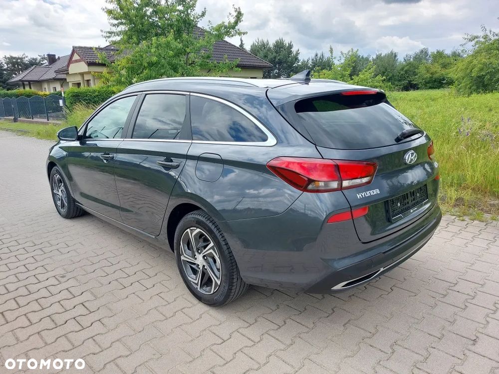 Hyundai i30 1.5 T-GDI 48V-Hybrid Prime - 7