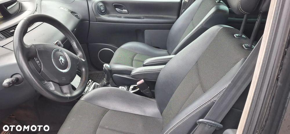 Renault Grand Espace 2.0 dCi Alcantara ESM - 12