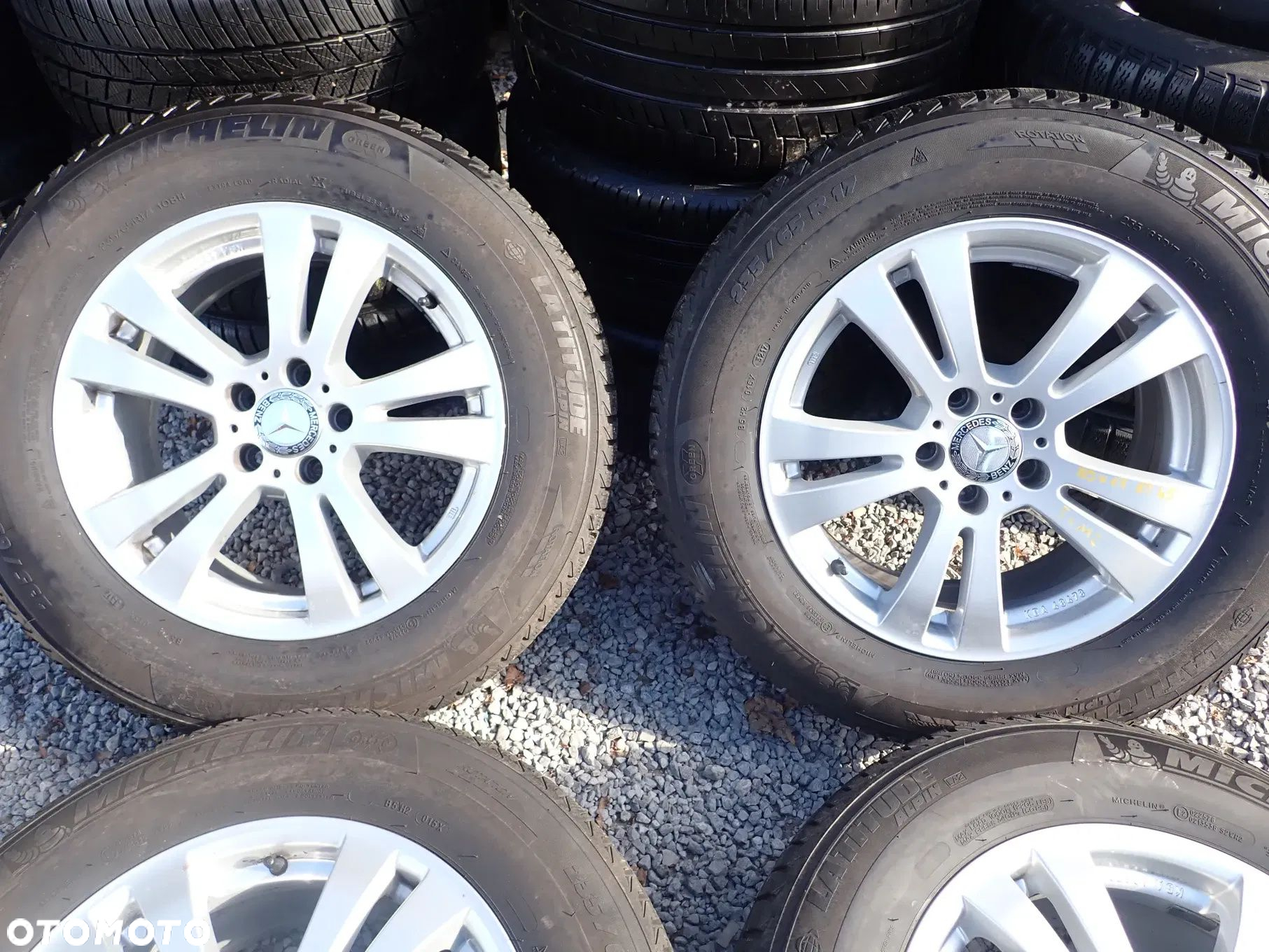 KOŁA FELGI ALUMINIOWE MERCEDES 8JX17 ET 45 5X112 KBA48478 Z OPONAMI ZIMA 235/65/17 - 3