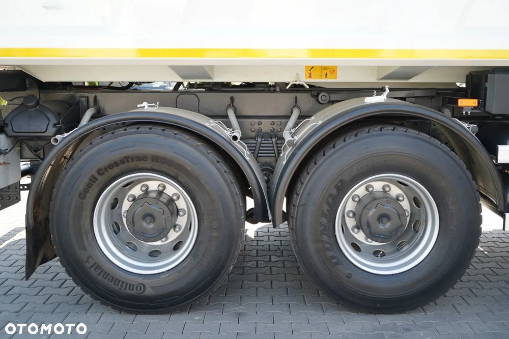 Iveco TRAKKER 360 / 6x4 / WYWROTKA DWUSTRONNA + HYDROBURTA / + HDS HMF 1643 Z2 / ŁYŻKA CHWYTAKOWA / ROTATOR / PILOT - 30