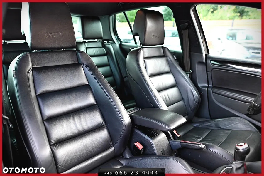 Volkswagen Golf 2.0 GTI - 22