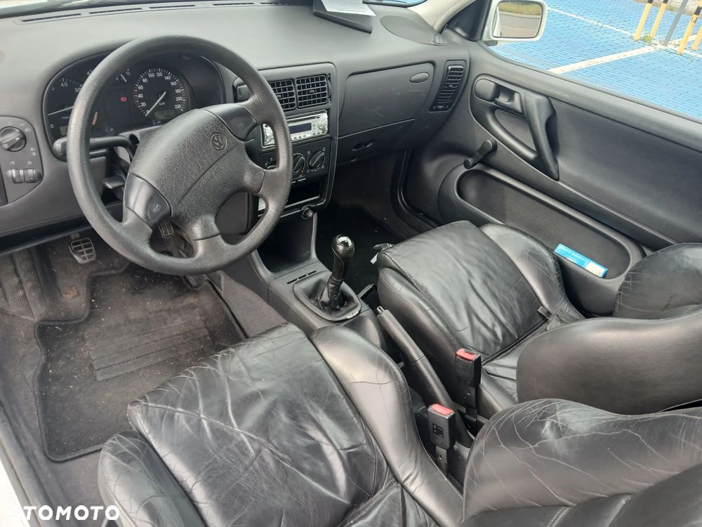 Volkswagen Polo - 7