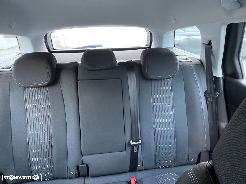 Peugeot 308 SW BlueHDi 130 EAT8 Stop & Start GT Pack - 9
