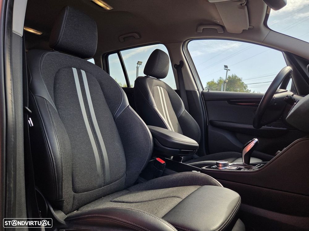 BMW 218 Gran Tourer i Line Luxury Auto - 14