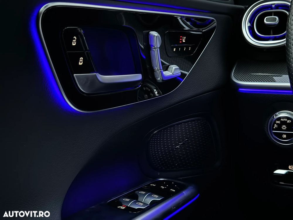 Mercedes-Benz C 300 e 9G-TRONIC AMG Line Advanced - 22