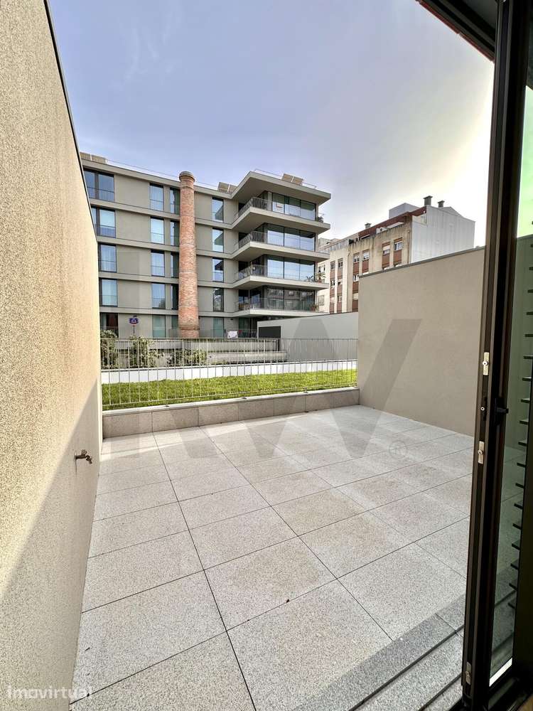 Moradia em Matosinhos Sul - T3 de luxo como novo em condomínio fechado - Grande imagem: 5/44