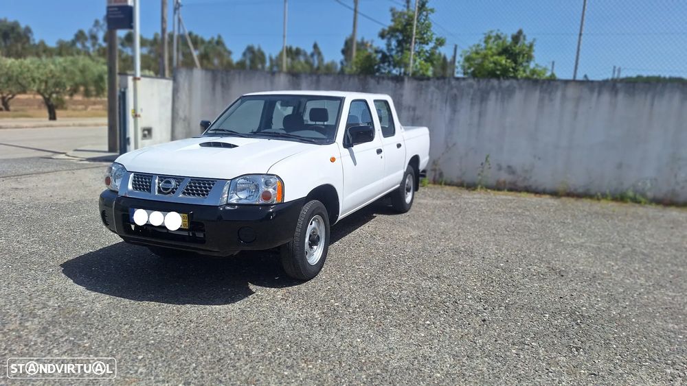 Nissan Navarra - 2