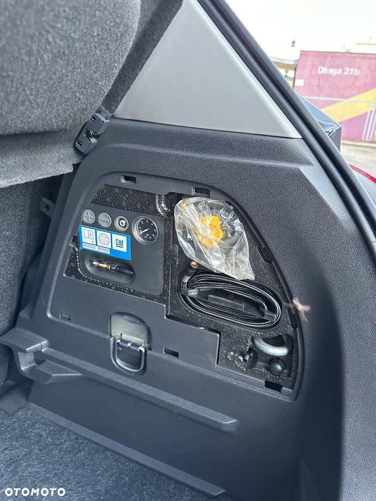 Opel Corsa 1.0 12V Sport - 35