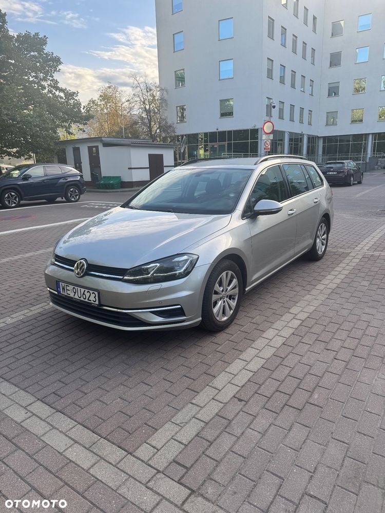 Volkswagen Golf 1.5 TSI BMT Evo Comfortline - 3