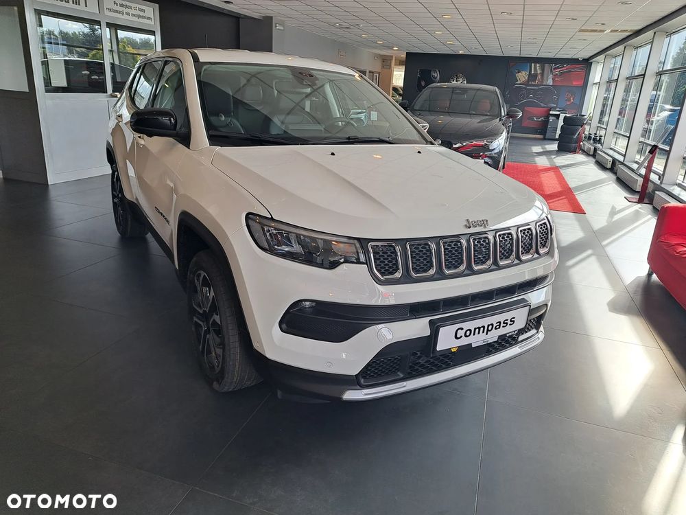 Jeep Compass 1.5 T4 mHEV Altitude FWD S&S DCT - 8
