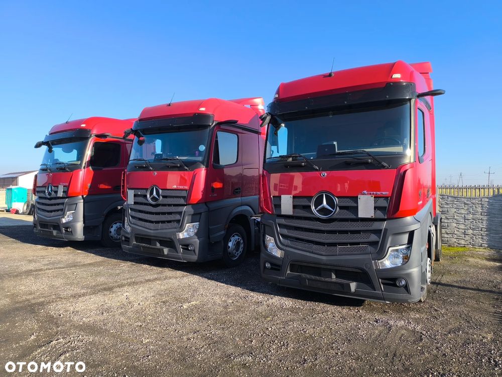 Mercedes-Benz ACTROS - 15