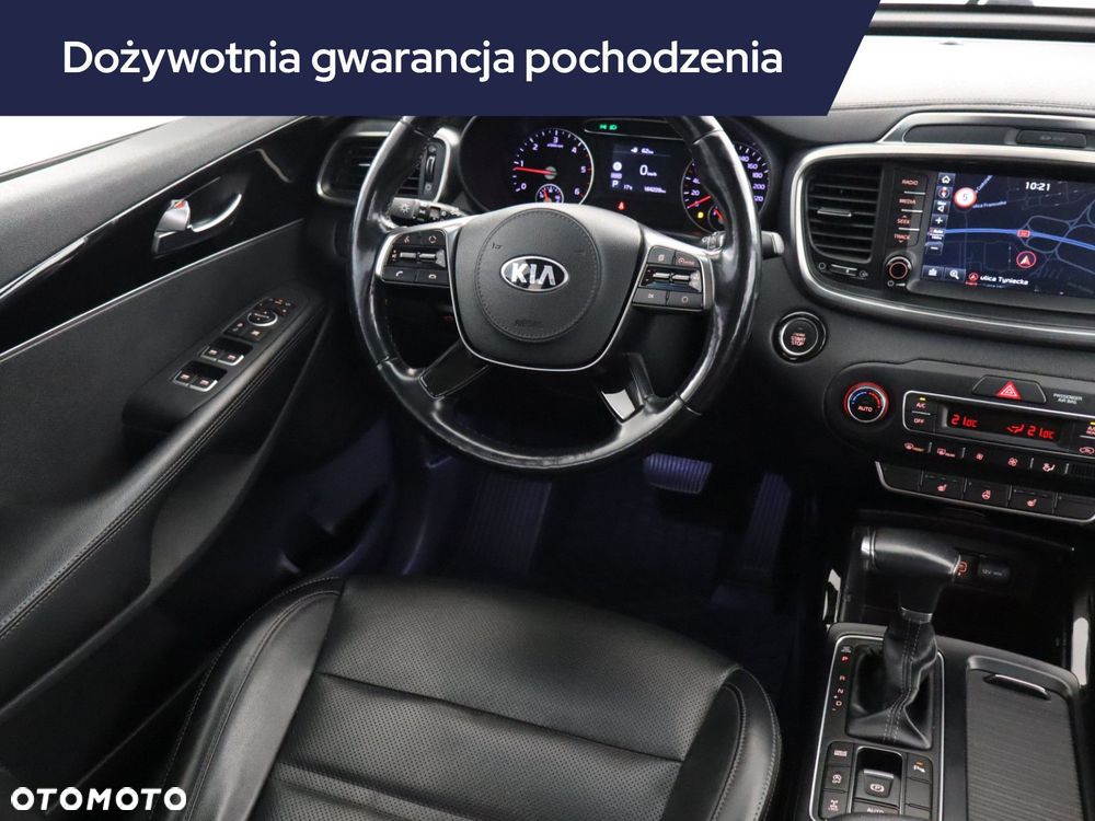 Kia Sorento - 9