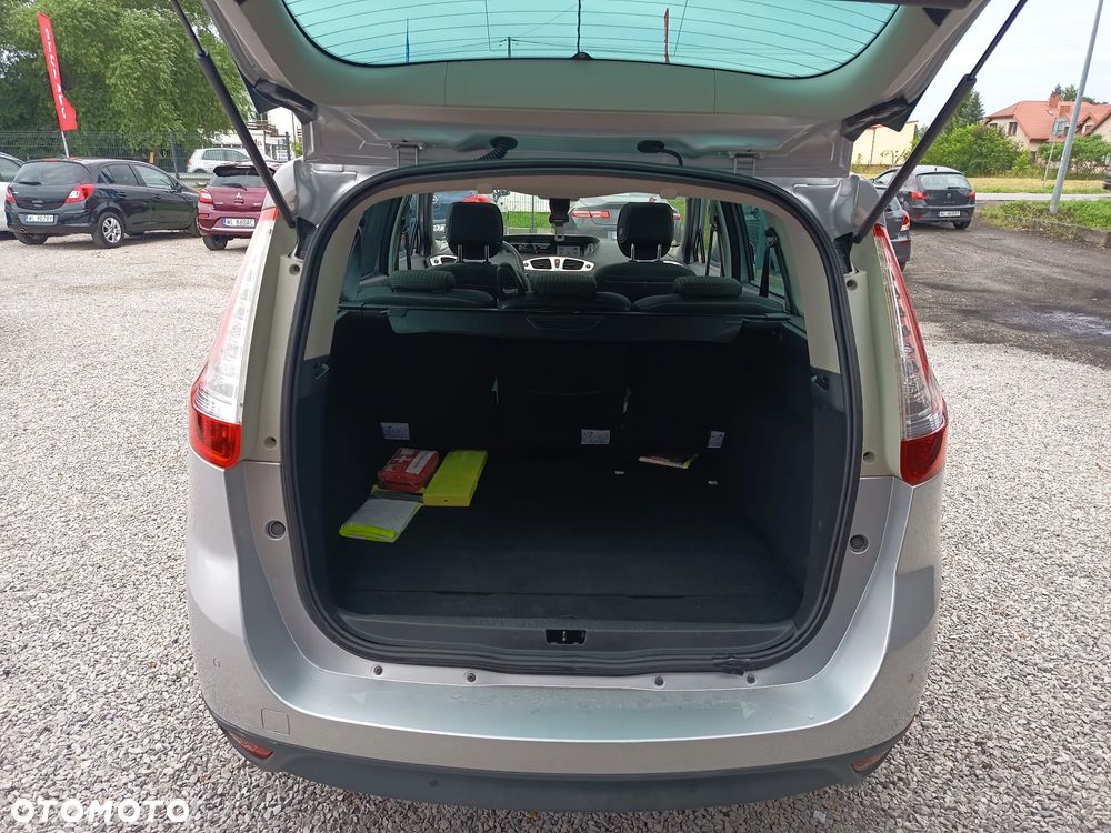 Renault Grand Scenic 2.0 16V 140 CVT Dynamique - 37
