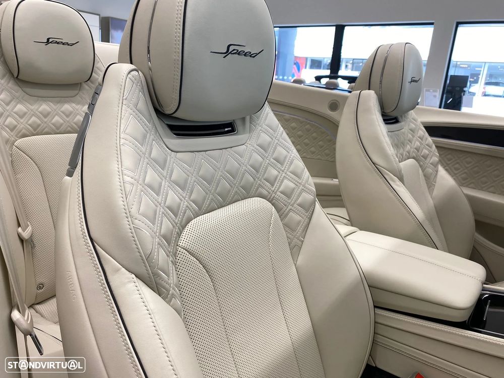 Bentley Continental Cabrio GT W12 Speed - 12