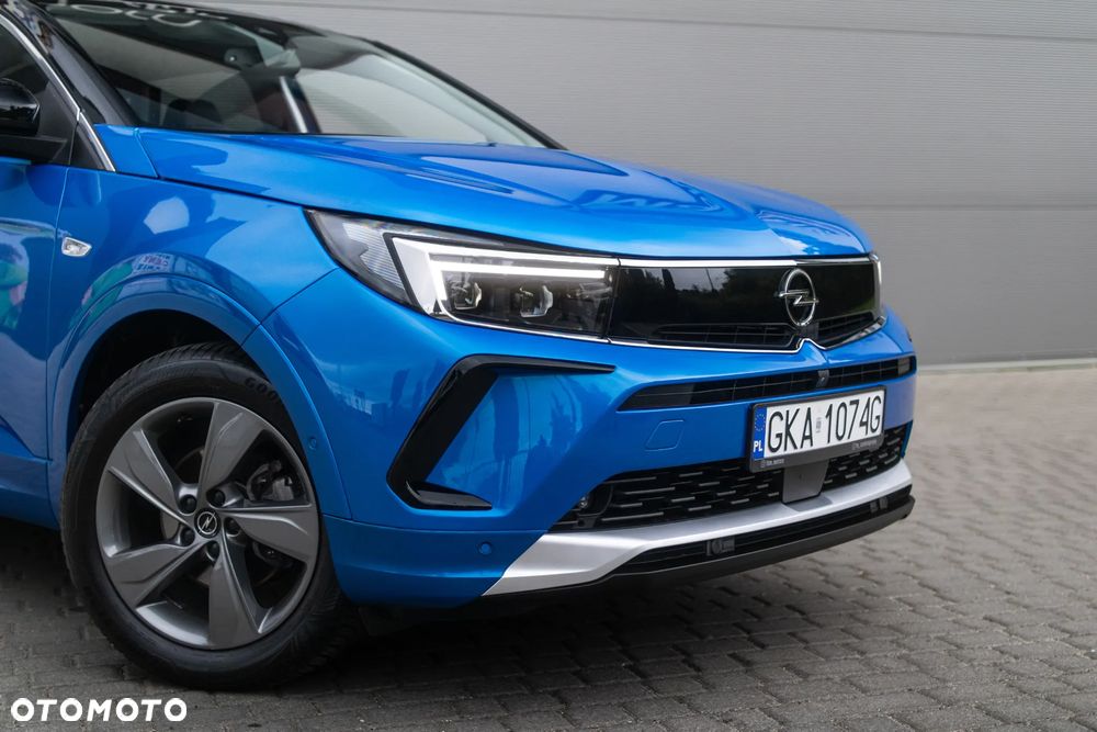 Opel Grandland 1.2 T Ultimate S&S - 11