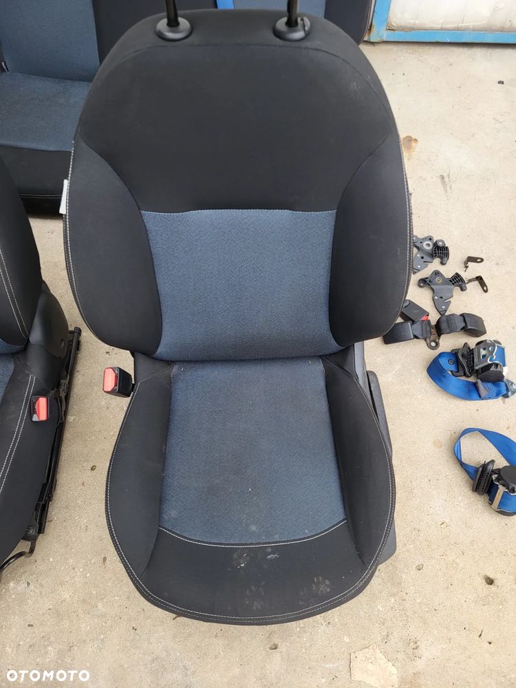 Fotel Fotele kanapa komplet Peugeot 208 - 2