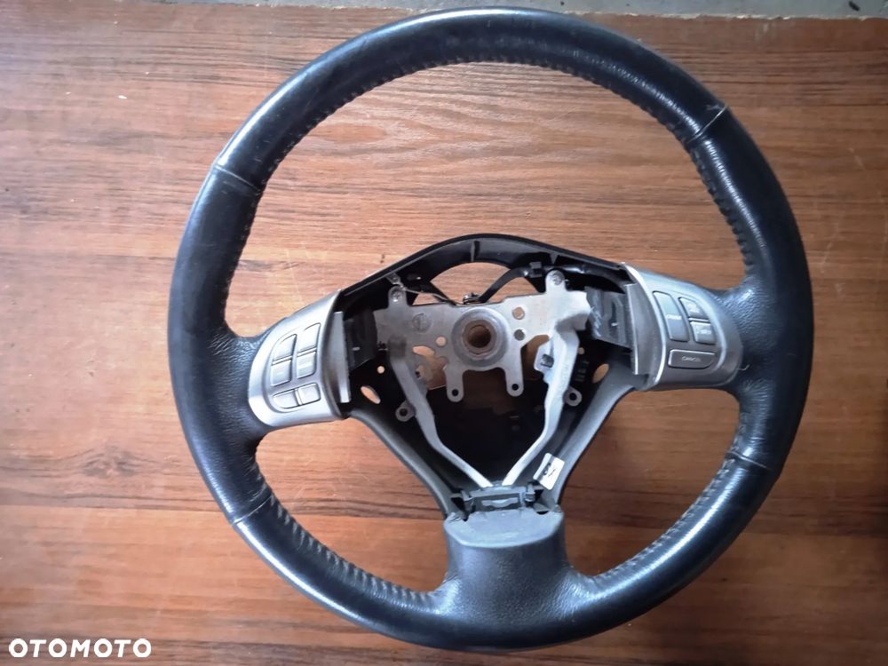 Kierownica poduszka powietrzna airbag przełączniki Subaru Forester III - 3