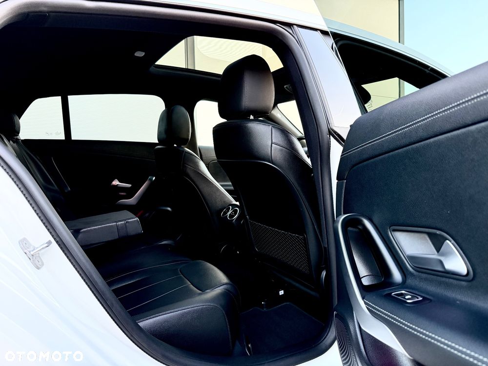 Mercedes-Benz CLA 200 d 8G-DCT Special Edition - 30