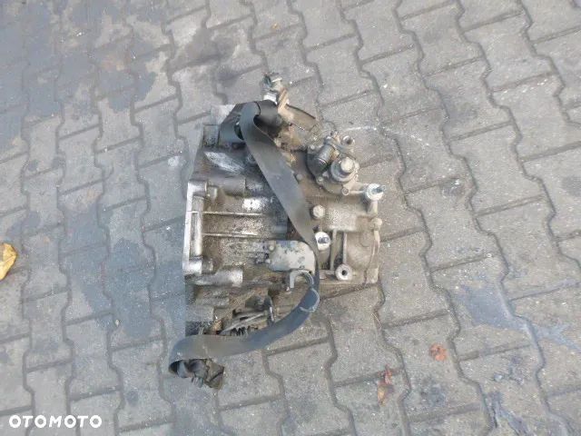 MANUALNA SKRZYNIA BIEGÓW MAZDA 6 2.0 CITD GD2 M#1 - 5
