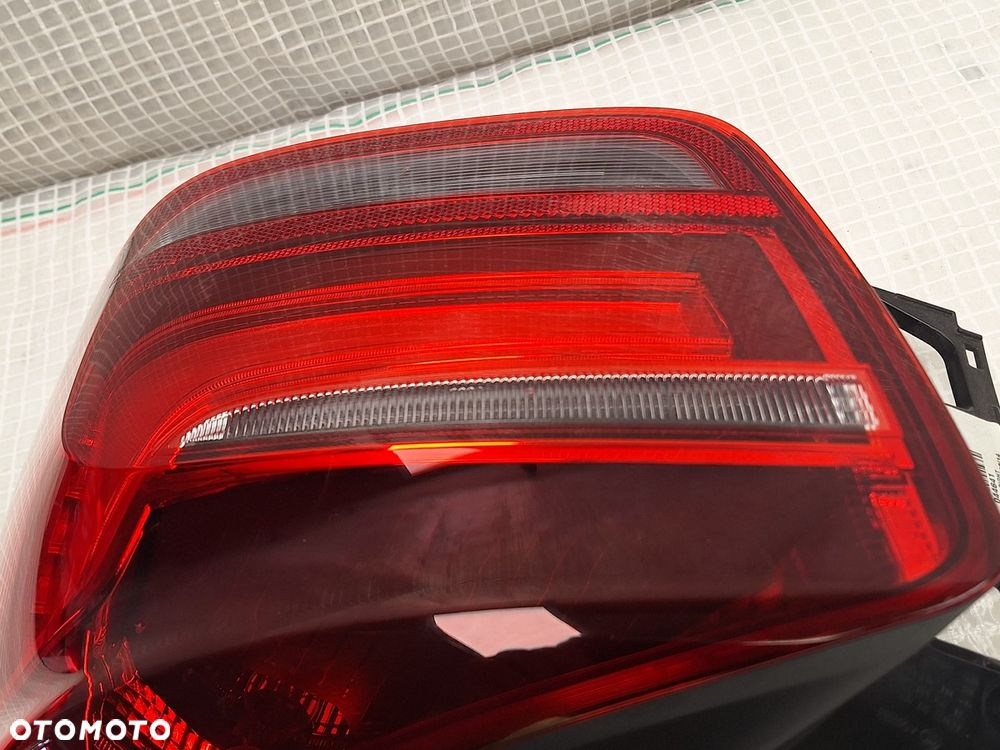 lampa tyl tylna prawa bmw 1 f20 f21 2011-2015 high 90020139 europa orginal demontaz - 8