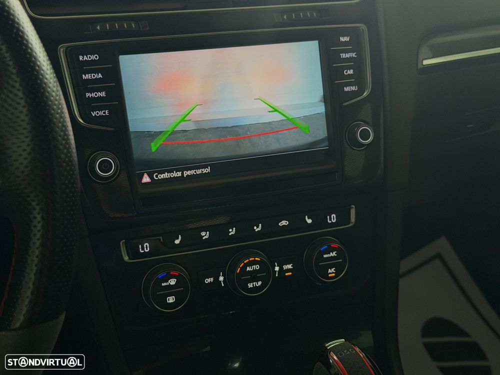VW Golf 2.0 TSi GTi DSG - 12