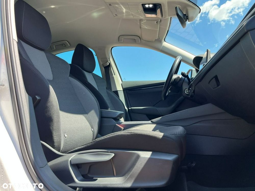 Skoda Octavia 1.5 TSI e-TEC DSG Ambition - 36