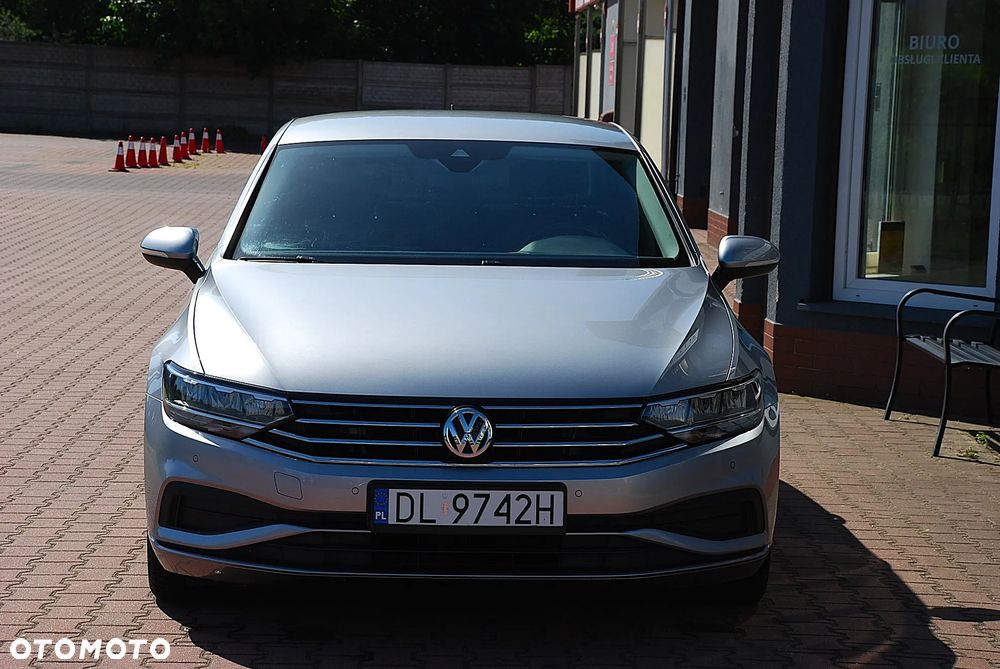 Volkswagen Passat 1.5 TSI EVO Trendline DSG - 12