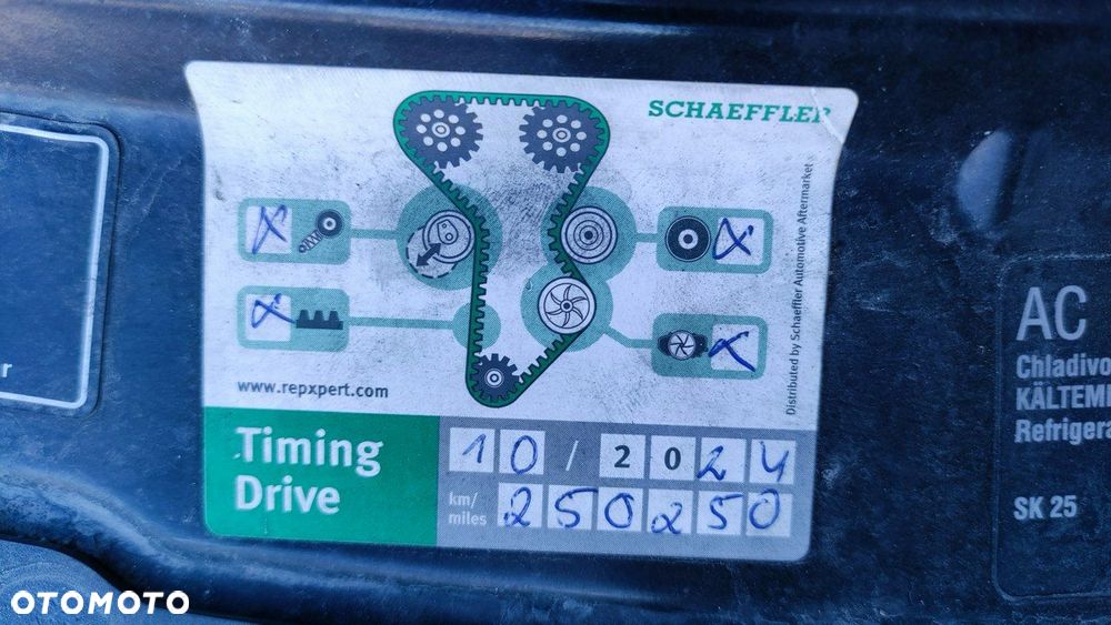 Skoda Roomster 1.9 TDI Scout - 24