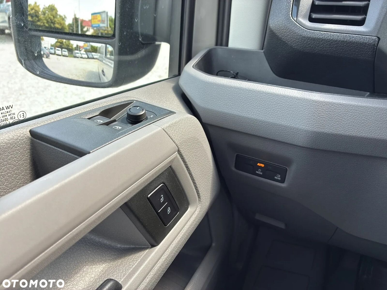 Volkswagen Crafter 35 Furgon LONG/L5H3, 2.0BiTDI 177KM, 4490mm, Wysoki dach, r.o. 4490 - 23
